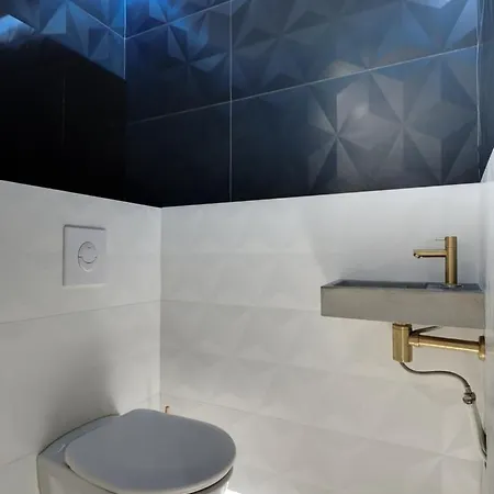Bluestay 52 - Superbe A 15 Paris