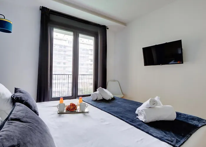 Bluestay 52 - Superbe à 15 Appartement